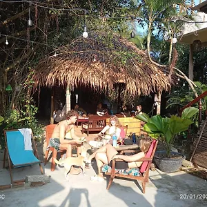 Habitación en casa particular The Seaside And Bar, Hoi An